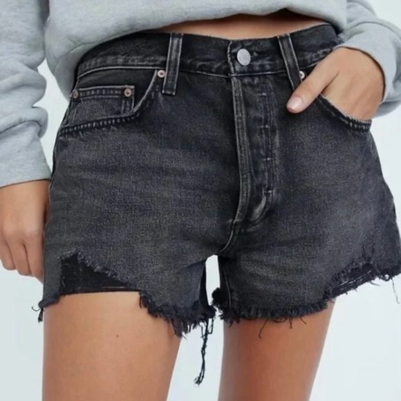 Aritzia Black Eyeliner Denim Forum The Ex Boyfriend Denim Distressed Jean Shorts - Picture 1 of 16